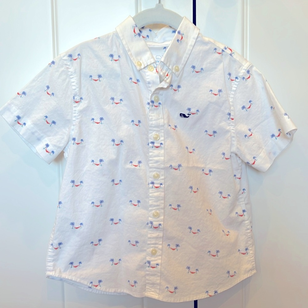 Vineyard Vines size 5 short sleeved button down shirt